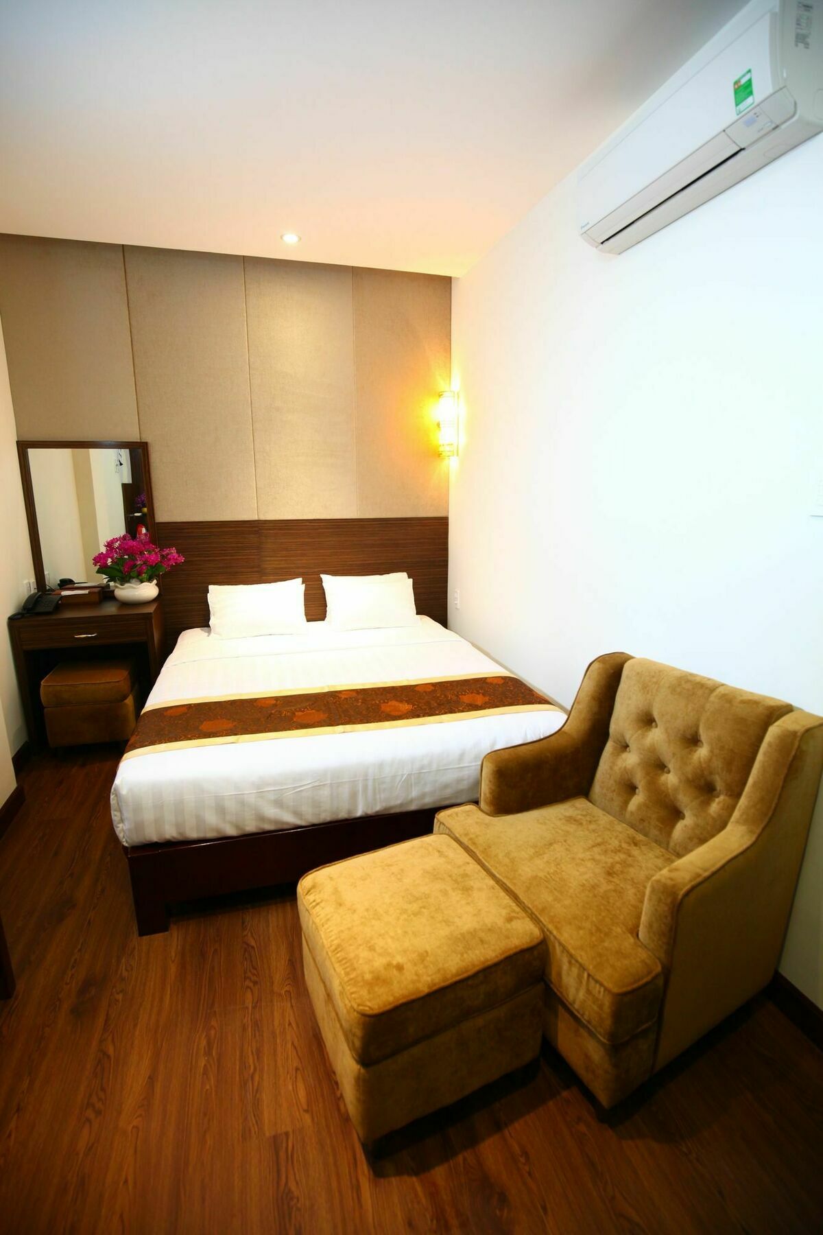 Saigonciti Khách sạn 3*